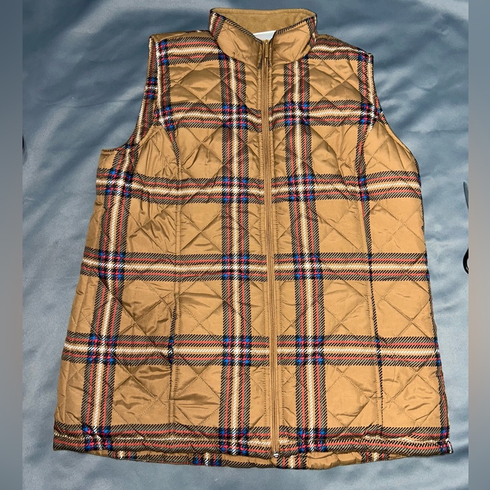 d and Co. Plaid Quilted Vest